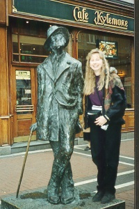 James Joyce famous writer statue