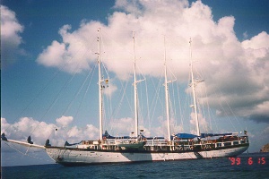 polynesia no sails