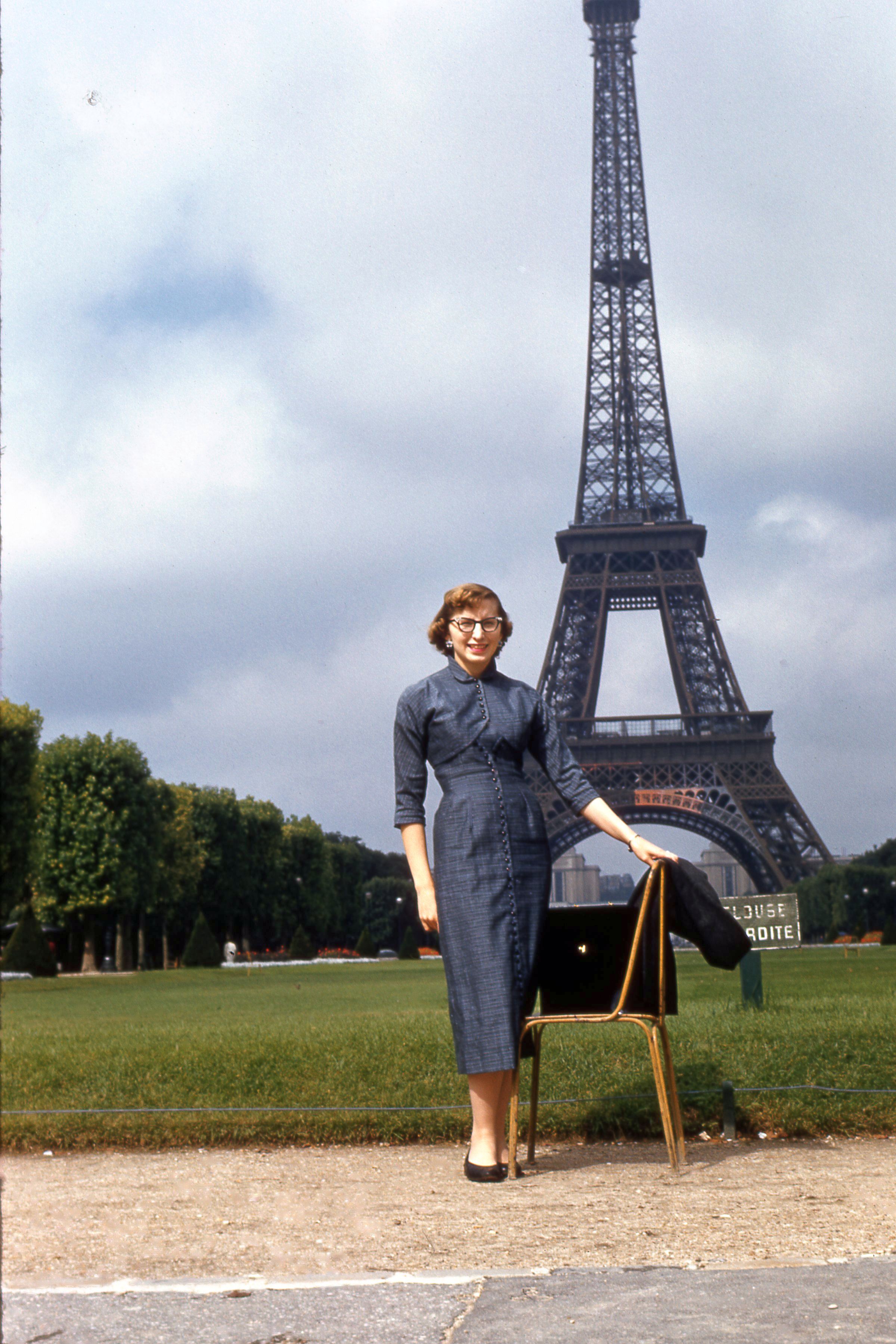 Suzanna Travels to France