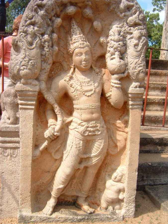 Suzanna Travels to Sri Lanka