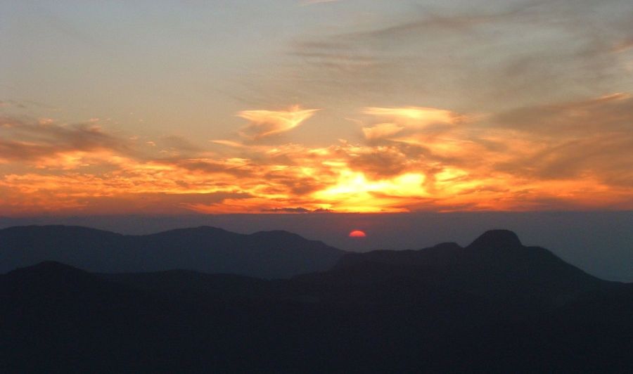 Suzanna Travels to Sri Lanka